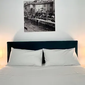 comfy-navigli-apartment-in-milan.it-lombardy.com/